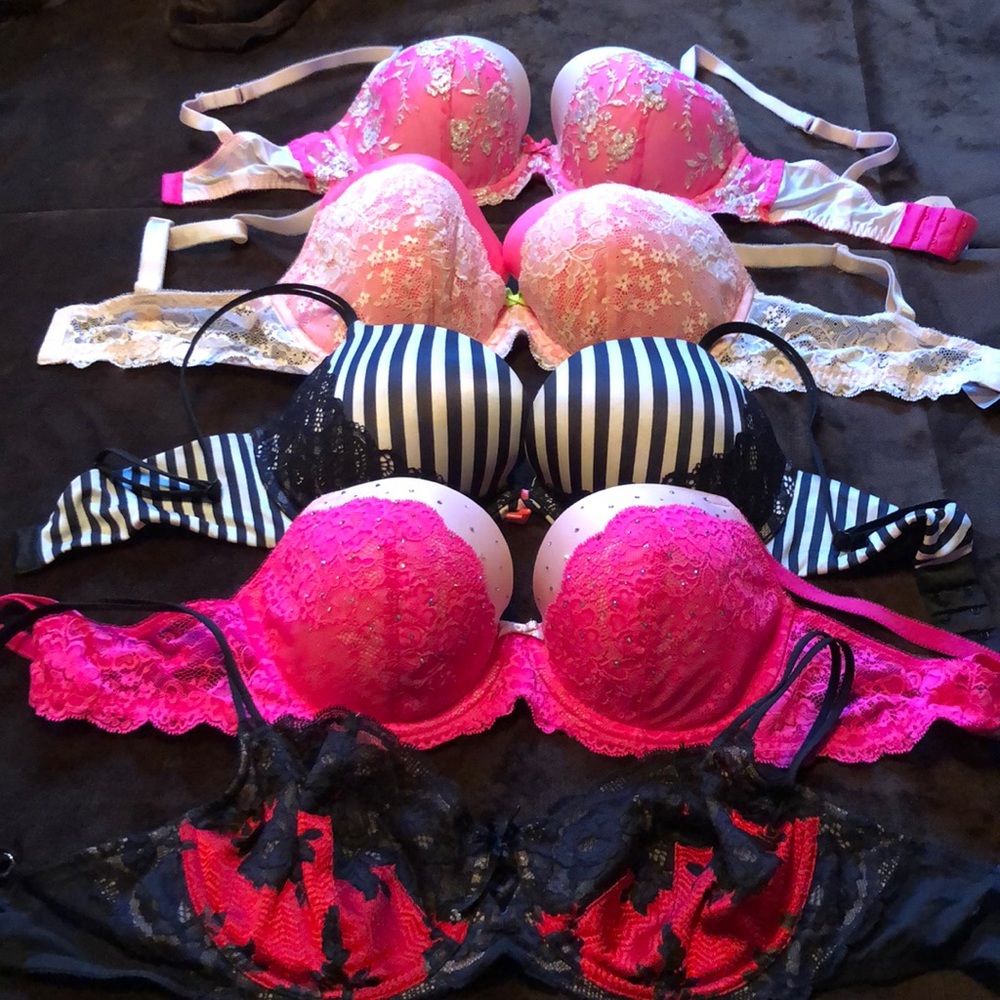 5 Victoria Secret bras 34DD!!!